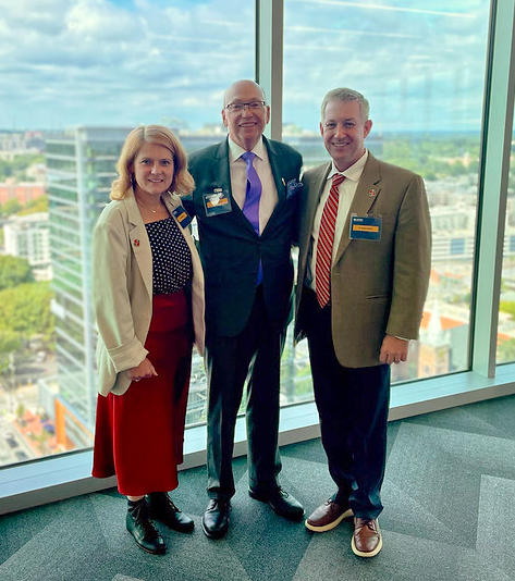 (L-R) SCC Chief of Staff Julie Voight, SCC President Sandy Stewart, and State Board Member Dr. Dale McInnis (L-R) SCC Chief of Staff Julie Voight, SCC President Sandy Stewart, and State Board Member Dr. Dale McInnis